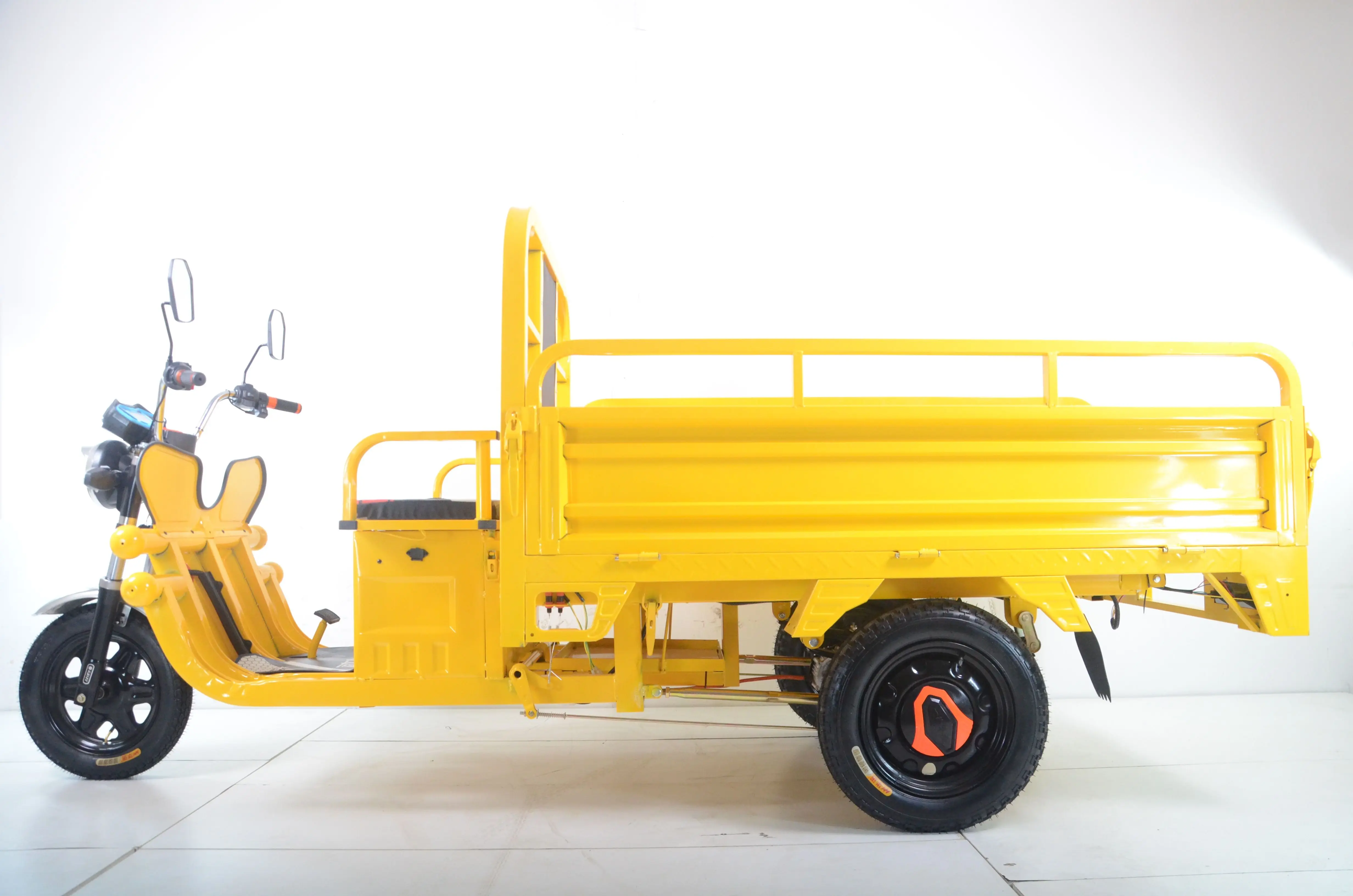 Cheaper Strong power 60V1000W Electric Tricycles volta electric cargo tricycle  adult Cargo Tricycle For Sale