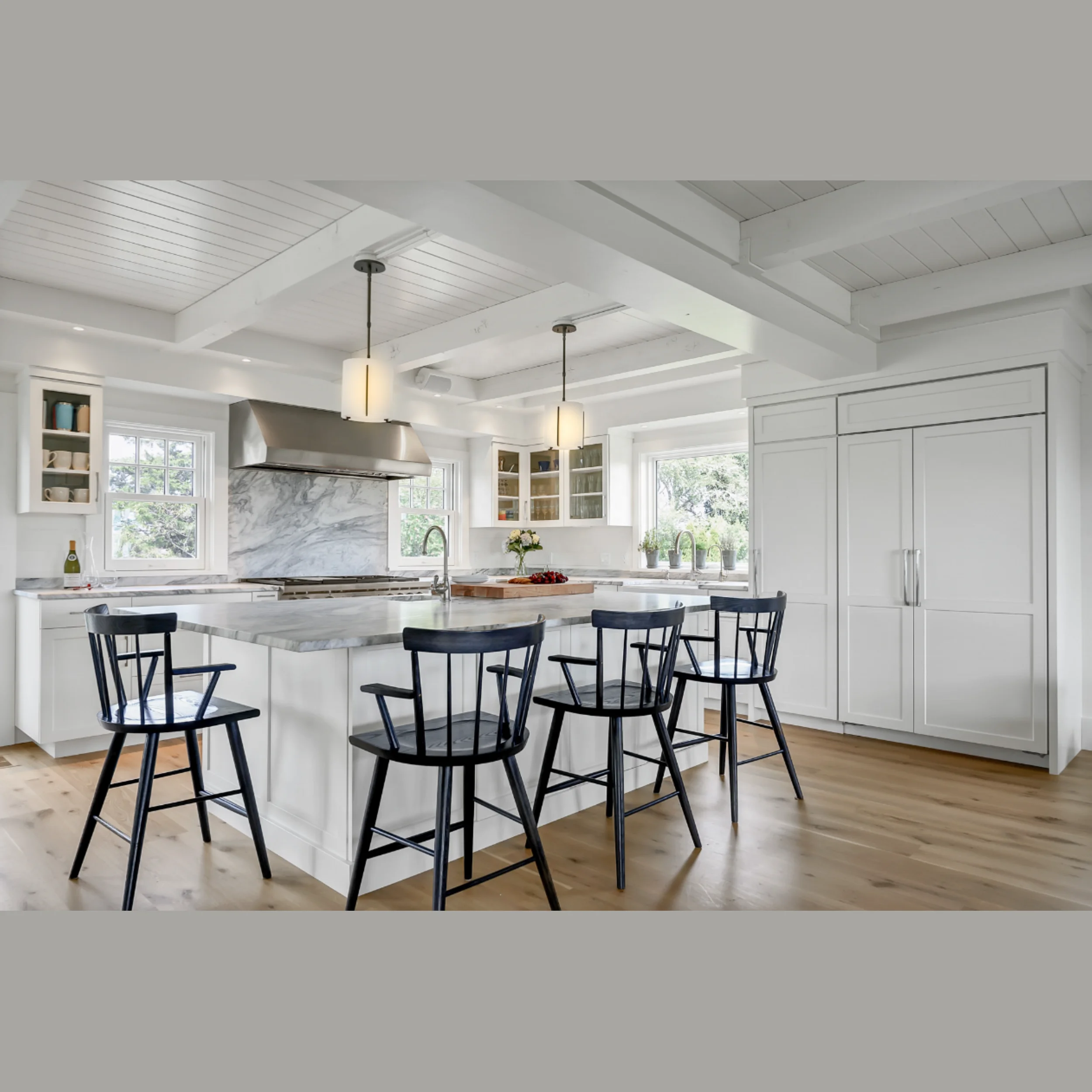 luxury Custom Modern shaker Solid Wood Kitchen Cabinets With Quartz Stone Countertop