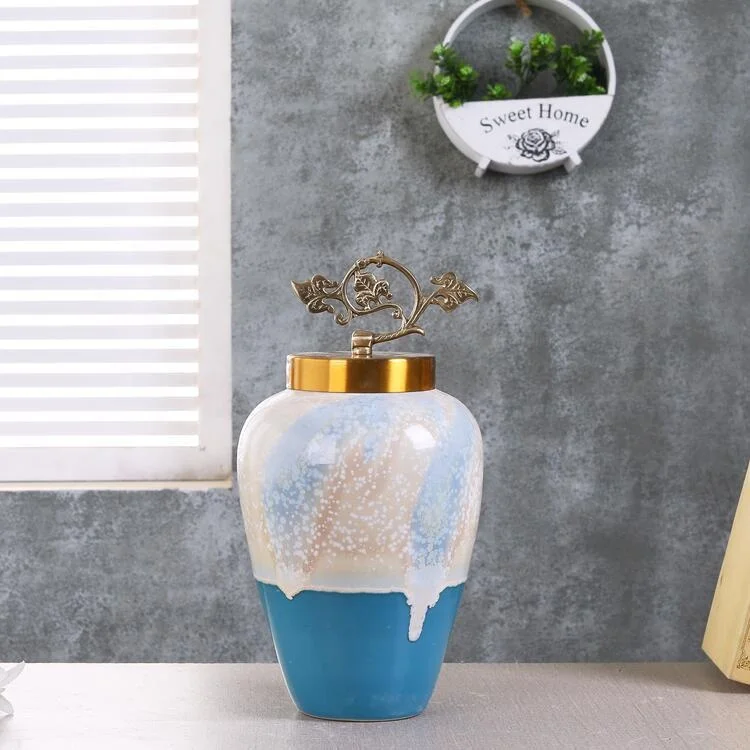 2022 Set of 3pcs Fashionable Jingdezhen  New Design Gradient  Color Glaze Decorative Porcelain Ceramic Vase Jar with Brass lid