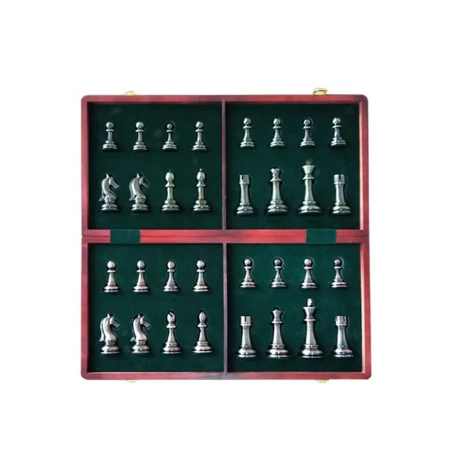 Luxury Metal Pieces Chess Set With Wood Chessboard Basis Game