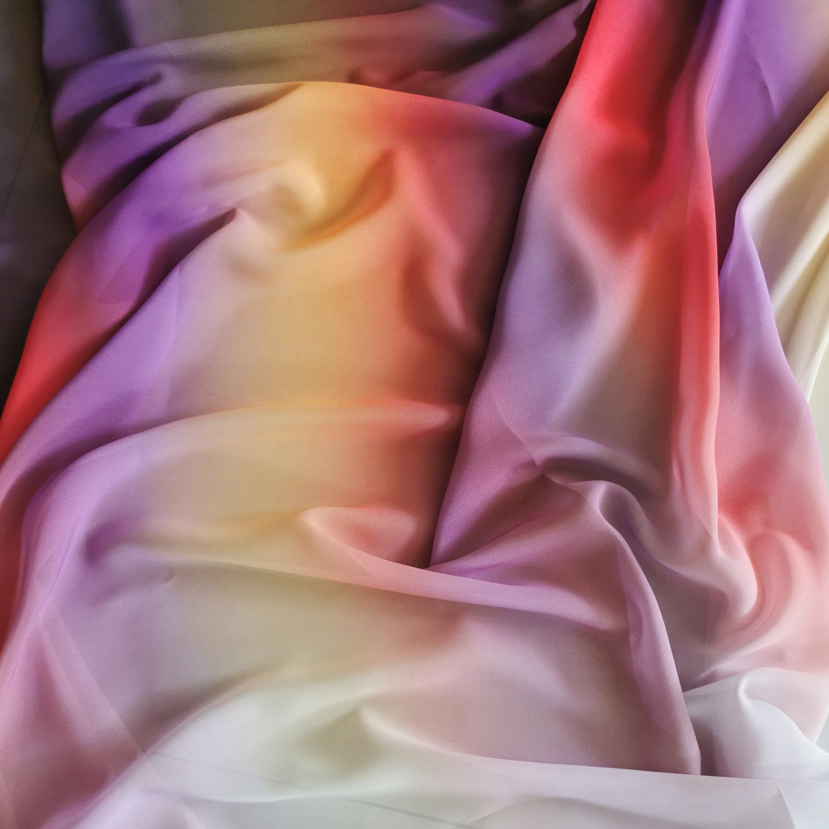 Best Selling Digital Printed Floral Customized 100% Polyester 75D Moss Crepe Chiffon Fabric for Woman Fashion Dress