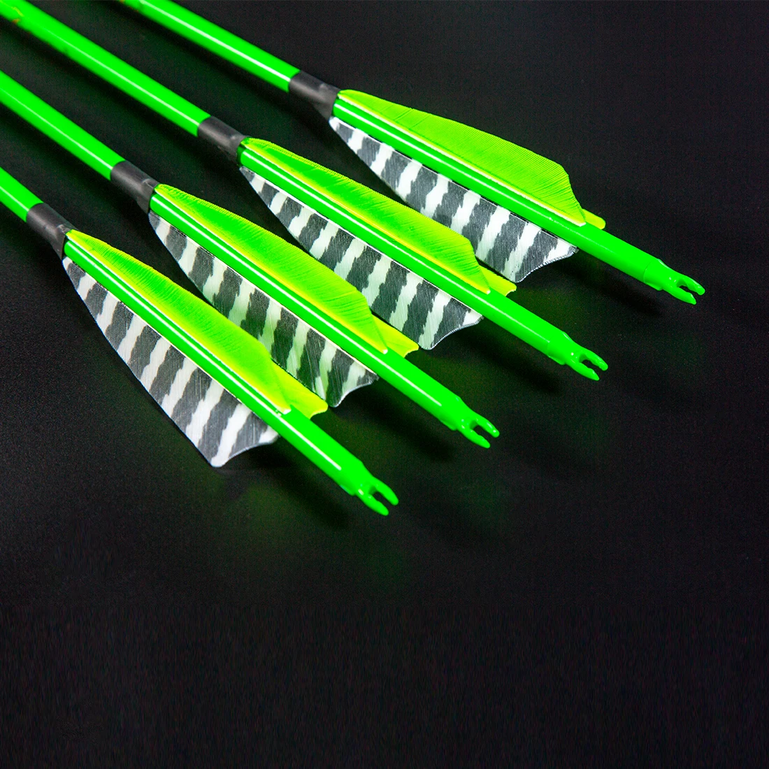 Pinals Archery Green Carbon Arrows with Turkey Feather 300 340 400 500 600 Spine Traditional Recurve Bow Longbow Hunting