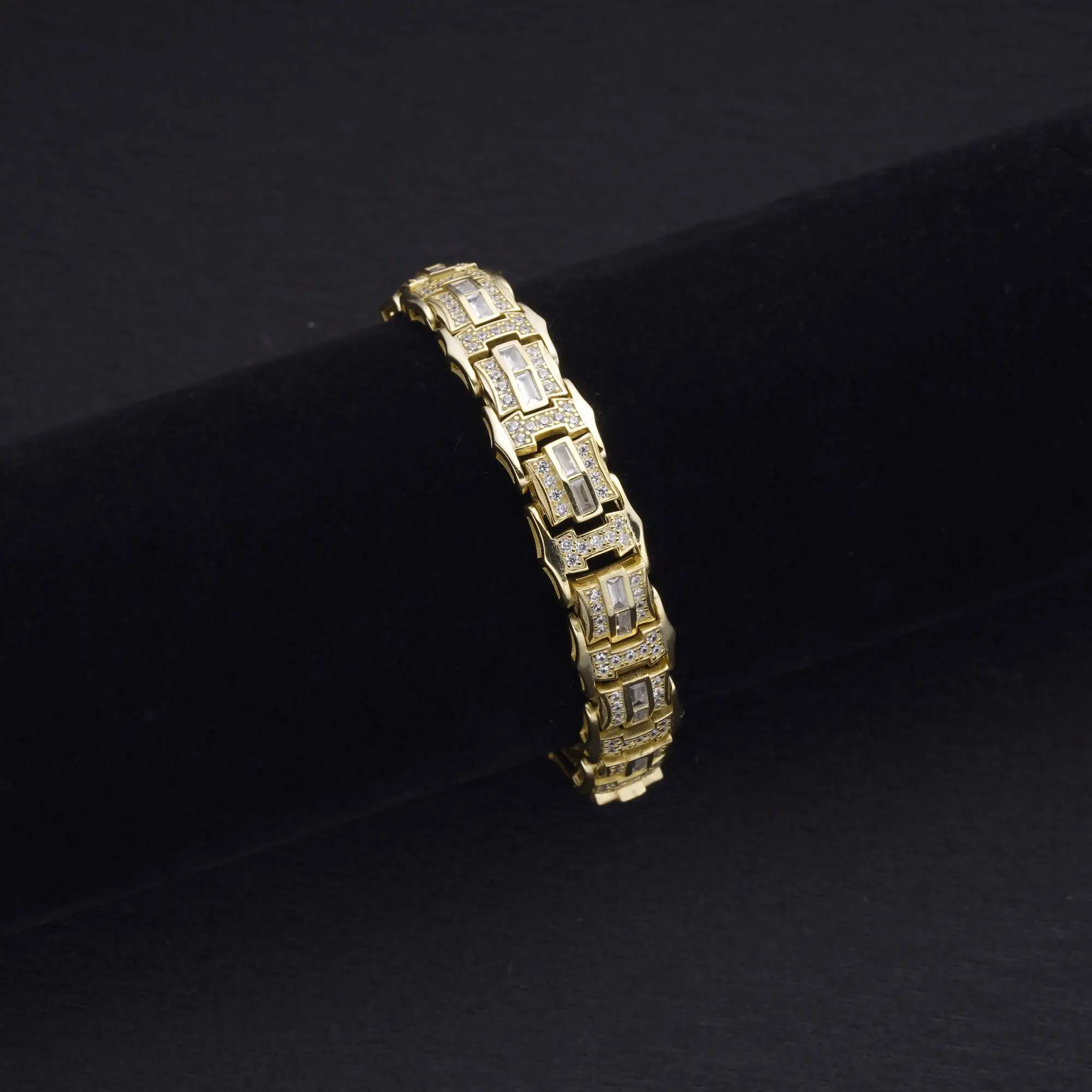 Custom Moissanite Men Women Bracelets Logo Design 925 Sterling Silver Iced Out Jewelry Gold Hand Bracelet For Men