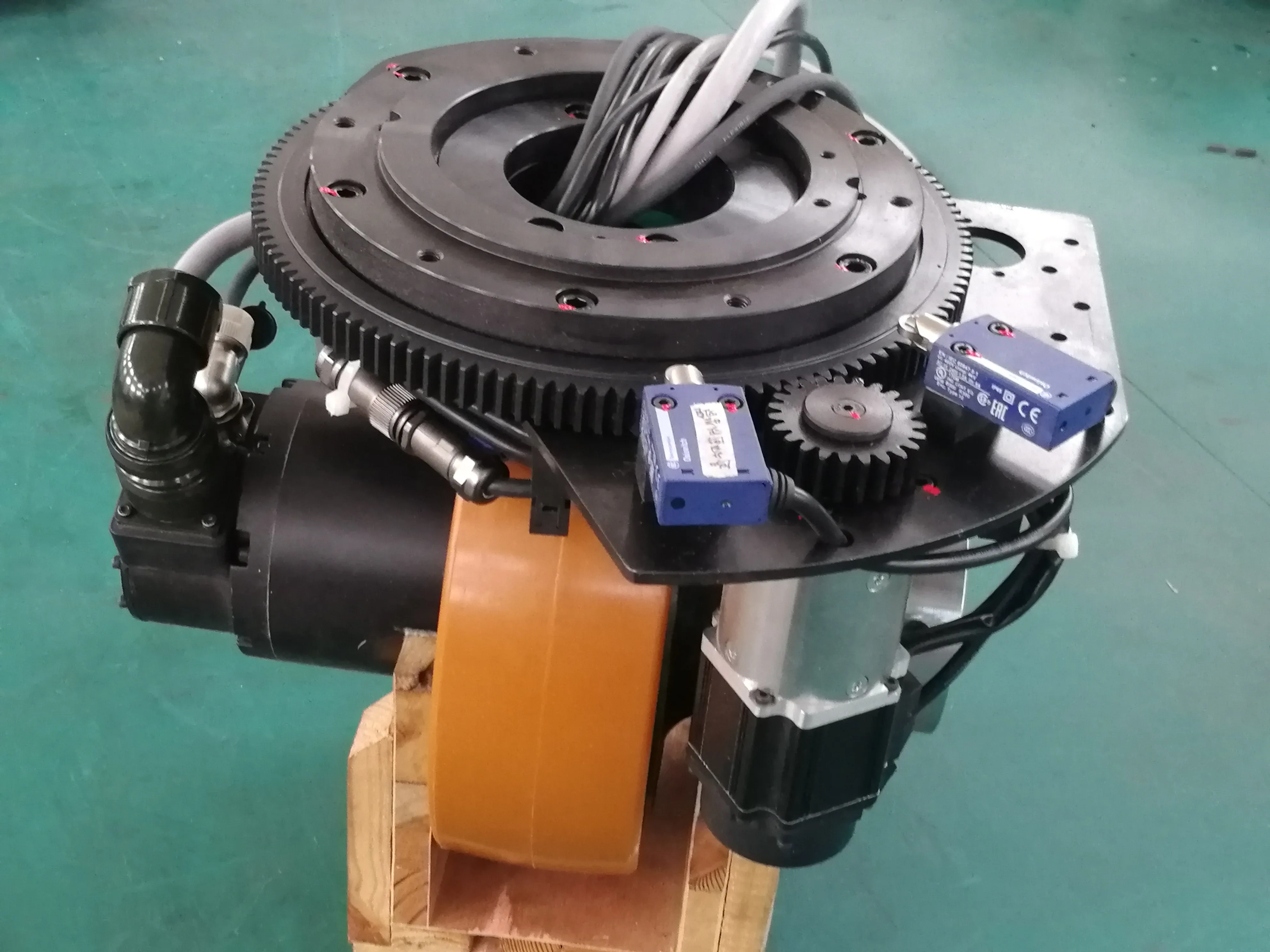 AGV wheel drive wheel high-performance integrated steering wheel system