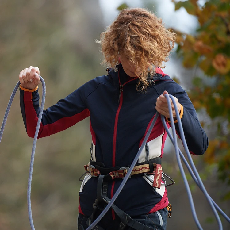 Spring Hiking Jacket Windproof Rain Jacket Hooded Shell Waterproof for Women