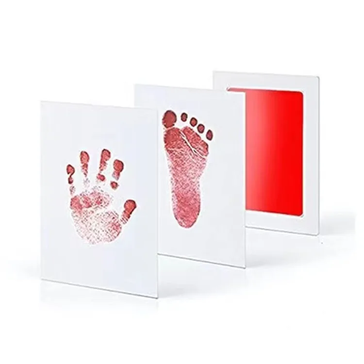 Factory Direct Sales Fingerprint Ink Pad Ink pad Fingerprint with Different Baby Handprint And Footprint Kit Frame Baby