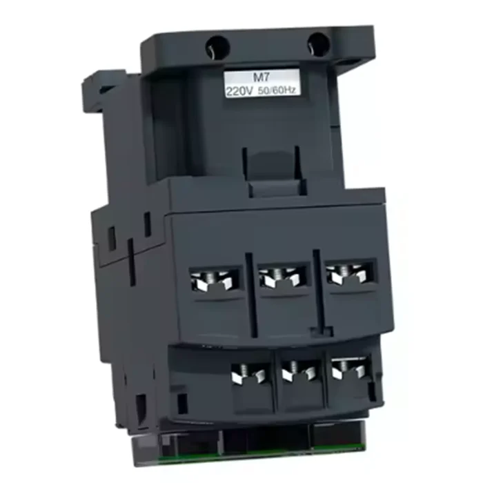 Elevator contactor for permanet magnet synchronous traction machine