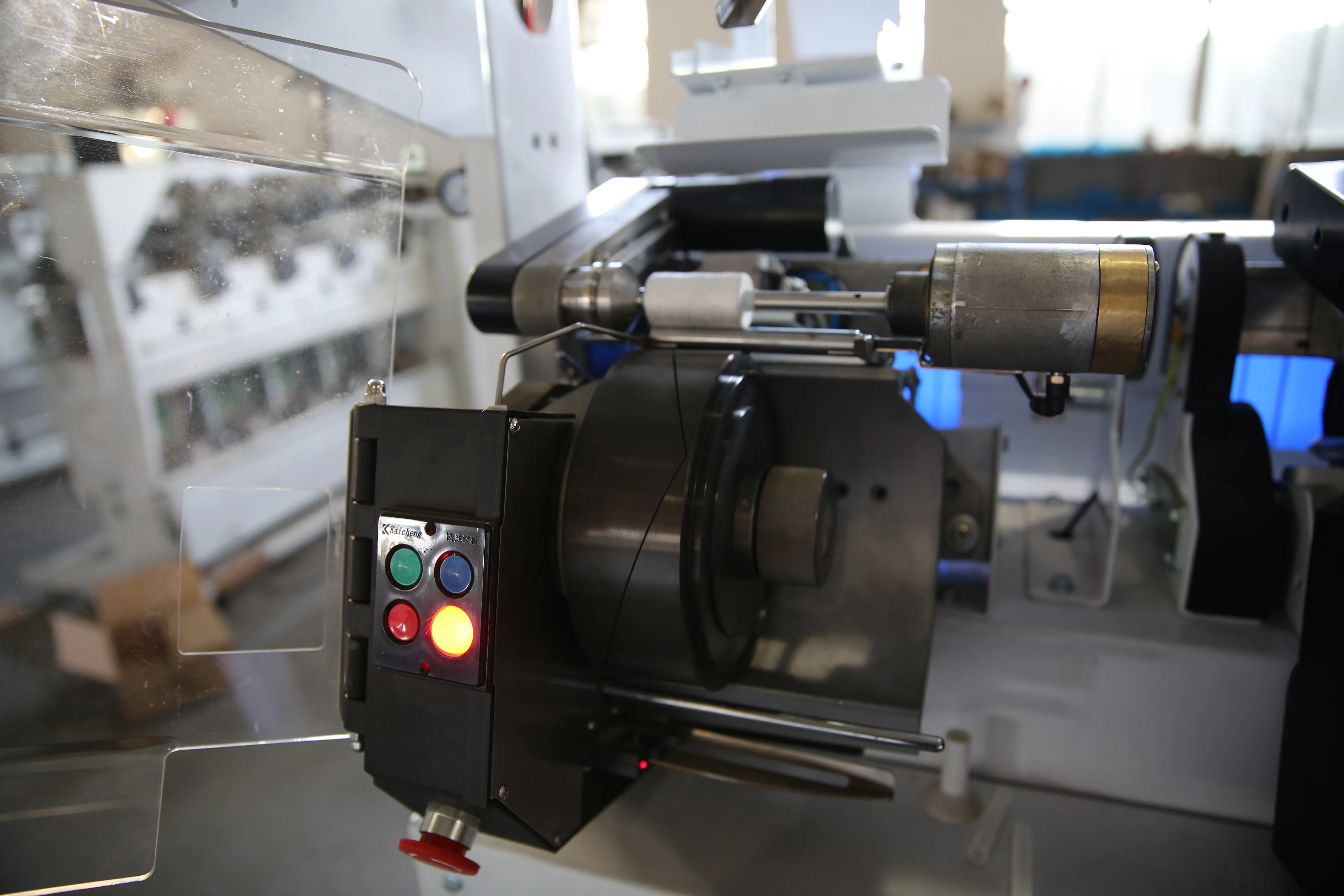 KC522C  Automatic thread industrial winder sewing threads cone winding machines for 2 inches tube