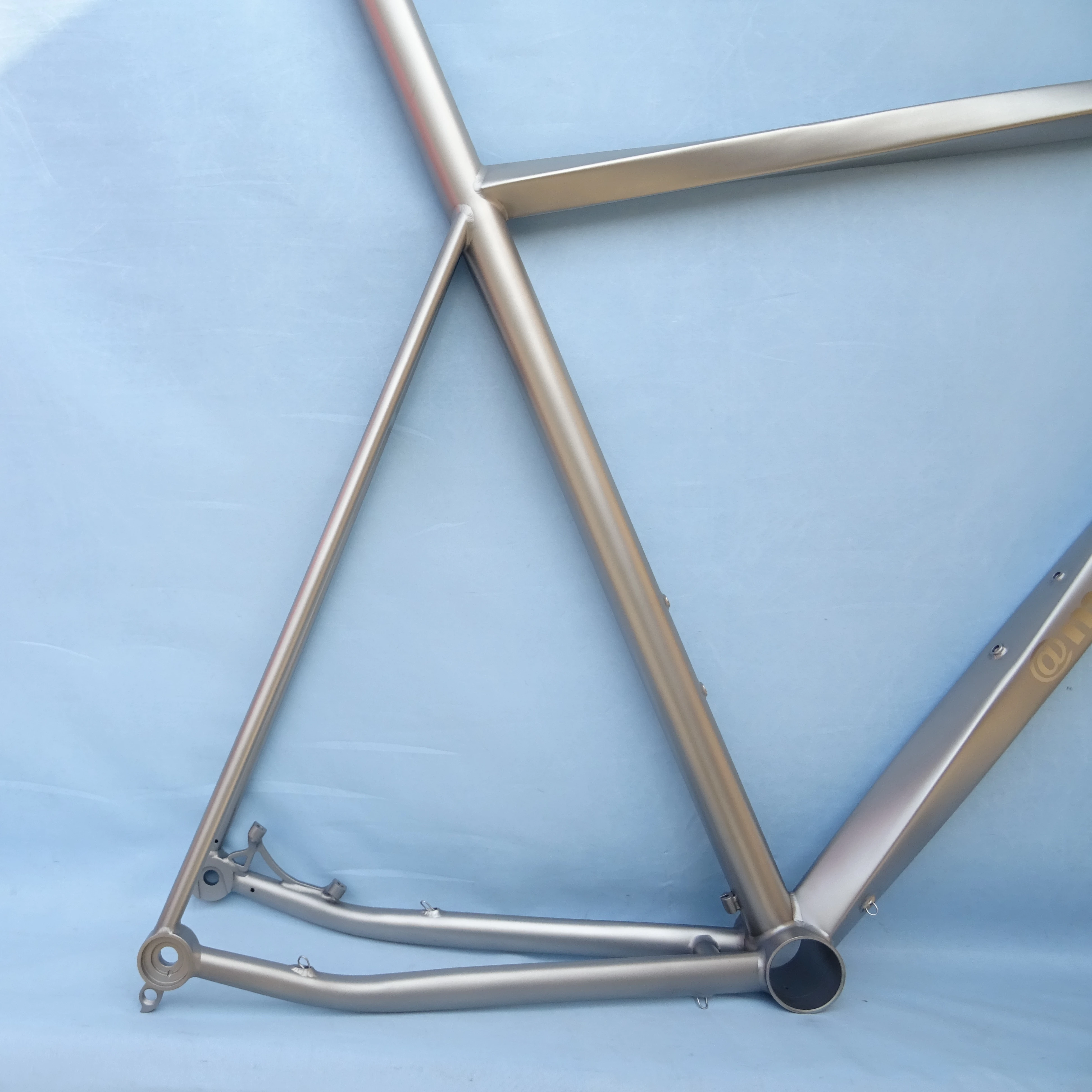 Hot selling gravel frame with post-mounted brake T47 DUB 142x12  Thru Axle for DISC brake frame in 2024 year