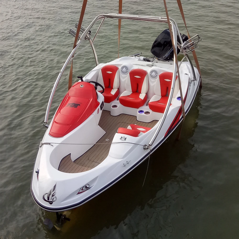 
15ft 4 Person Capacity Fiberglass Speed Boats Small Sport Yacht 