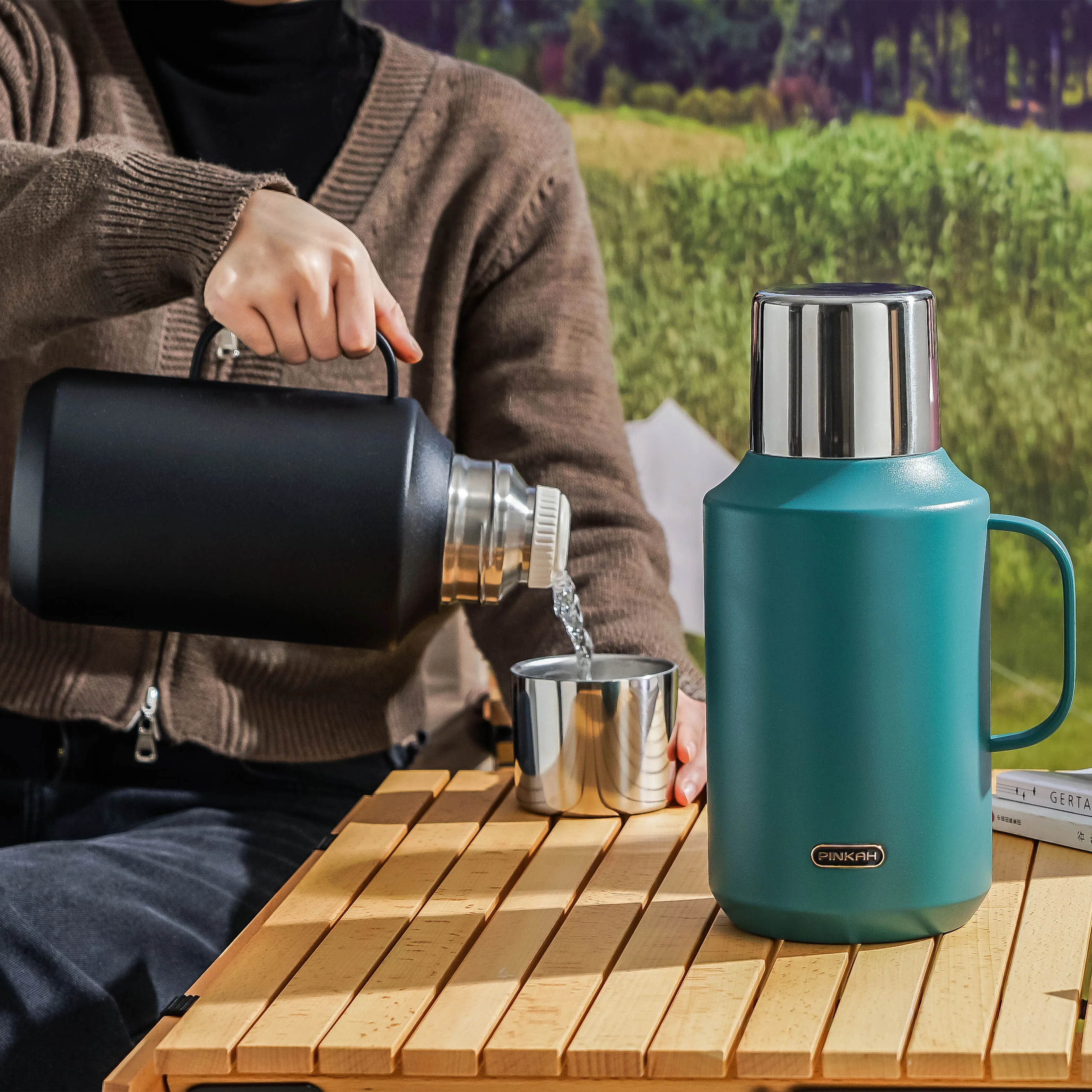 PINKAH 2L Custom Logo Straight Cup Modern Design SS Vacuum Flask with Comfortable Handle for Camping Adults & Parties