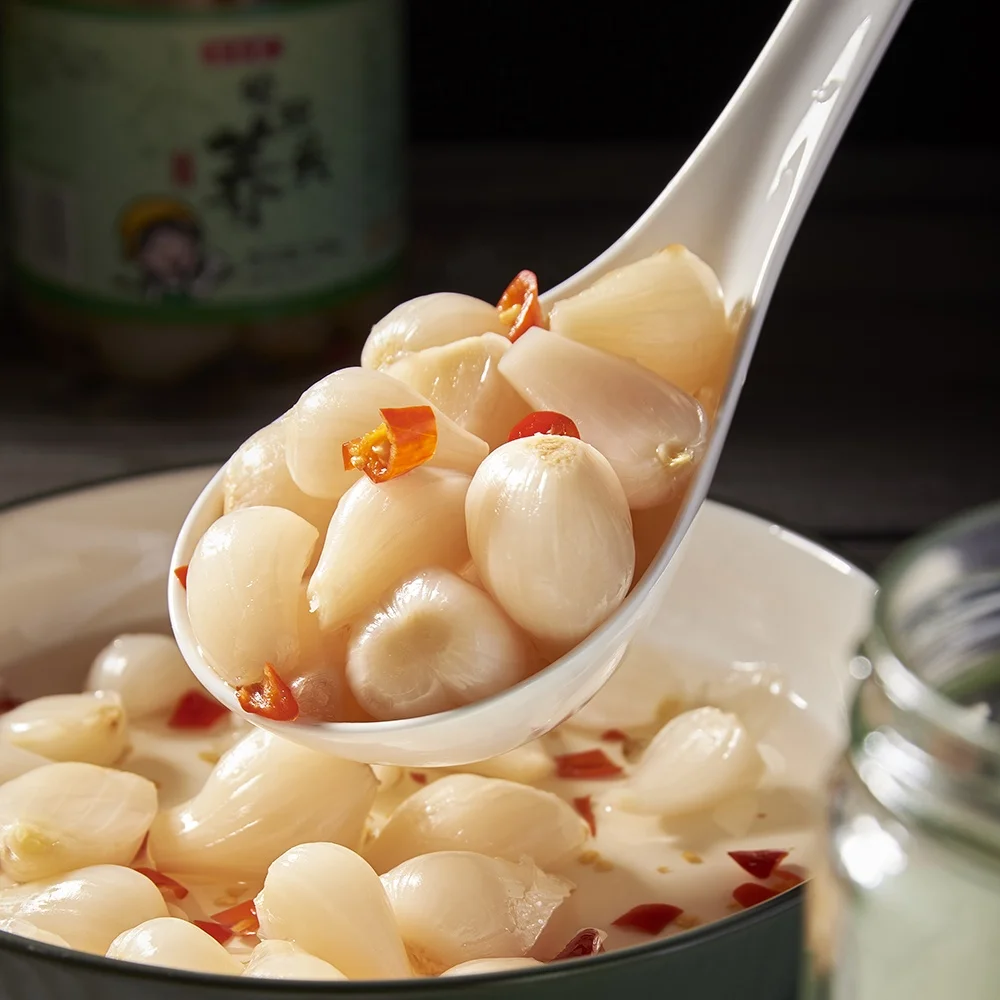 Authentic farm rakkyo sour pickles salted leek products the food hot and spicy pickled pepper