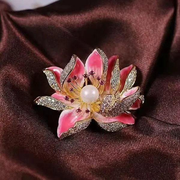 Chinese Style Rhinestone Pink Flower Brooch Pin Pearl Flower Lotus Designer Brooch For Women