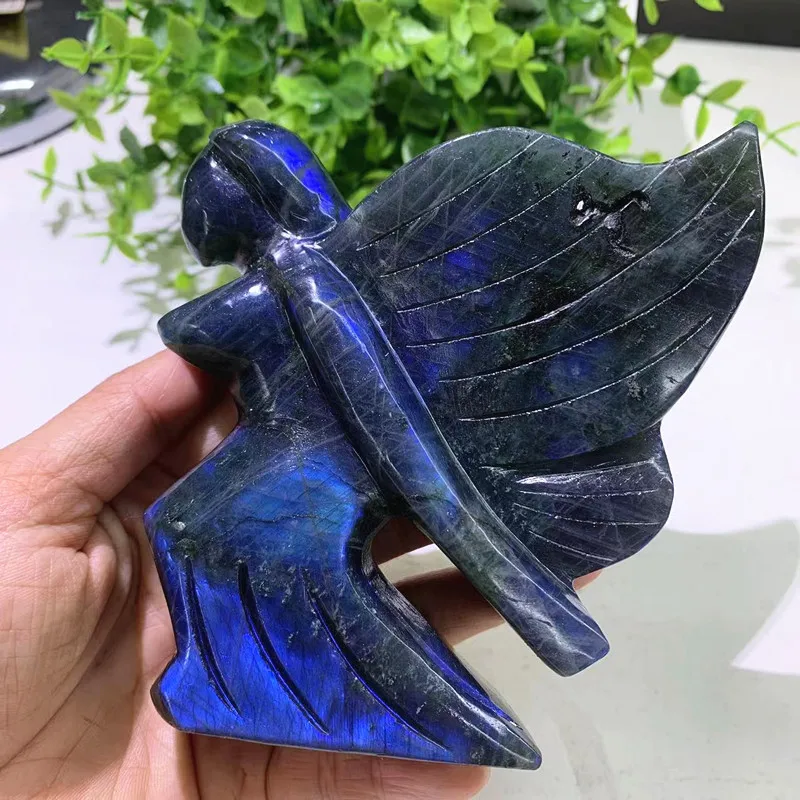 New Design High Quality Nature Crystal  Blue Flash Labradorite Angle Caving For Decoration