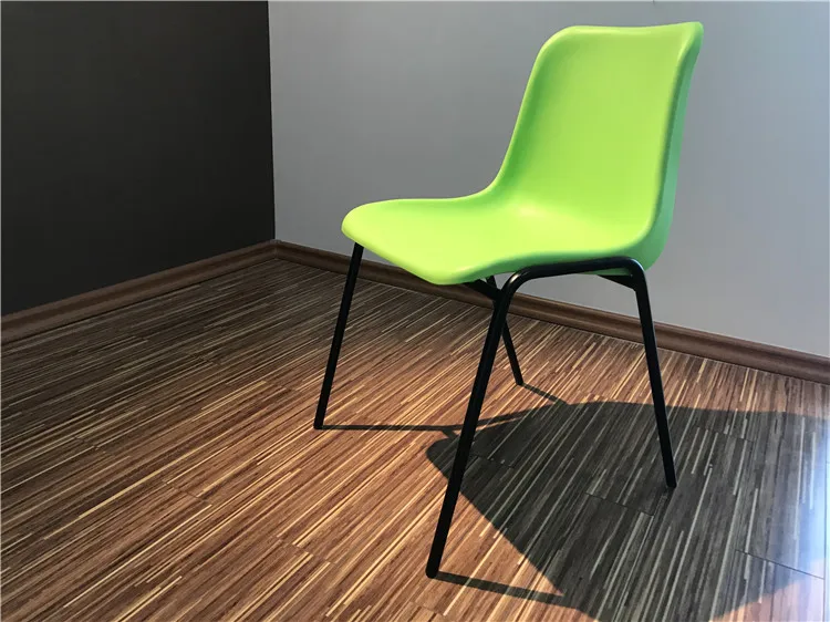 Wholesale Beautiful New Hot Modern Promotion Event School Student Meeting Chair Plastic Stacking Chair With Metal Leg