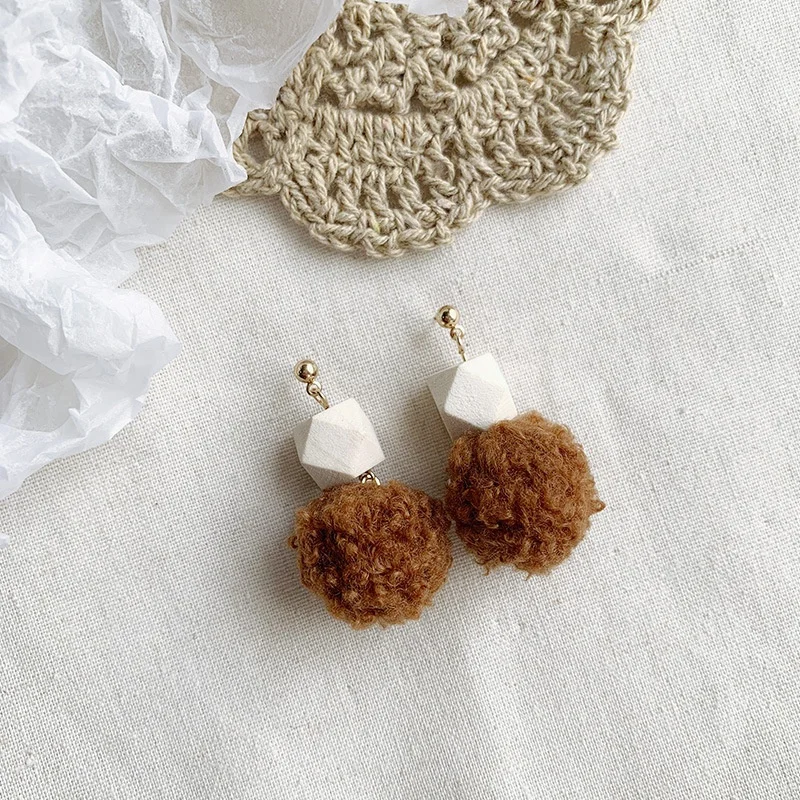 2023 Korean Leopard Mink Fluffy FurBall Heart Drop Earrings For Women Autumn Warm Winter Fashion Jewelry Wholesale