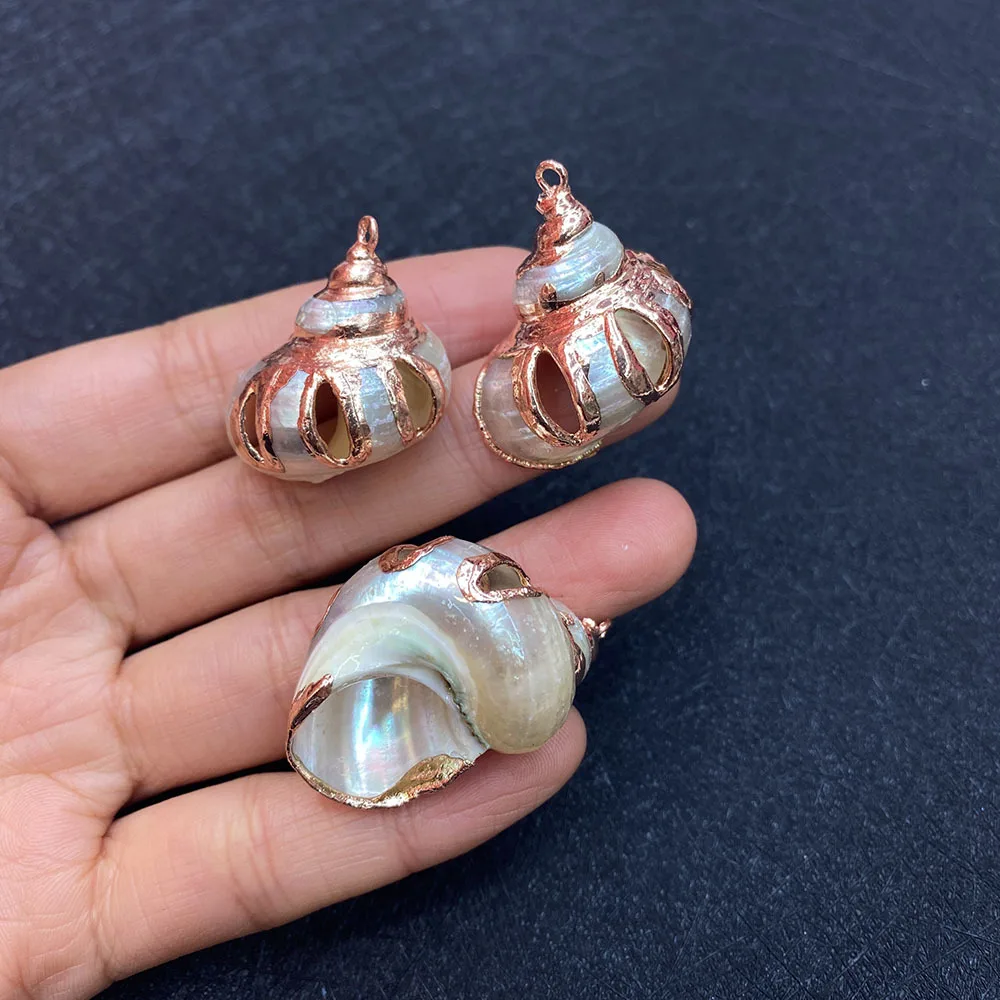 Multi Styles Natural Shell Conch Pendant Natural White Cowrie Seashells Charm Conch Shells Plated Charms DIY Jewelry Making