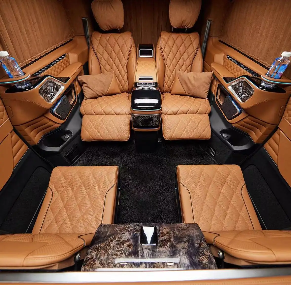 Luxury secretary seat, interior suit of commercial vehicle,Cut off the TV, coffee machine and refrigerator. for BENZ Vclass v300