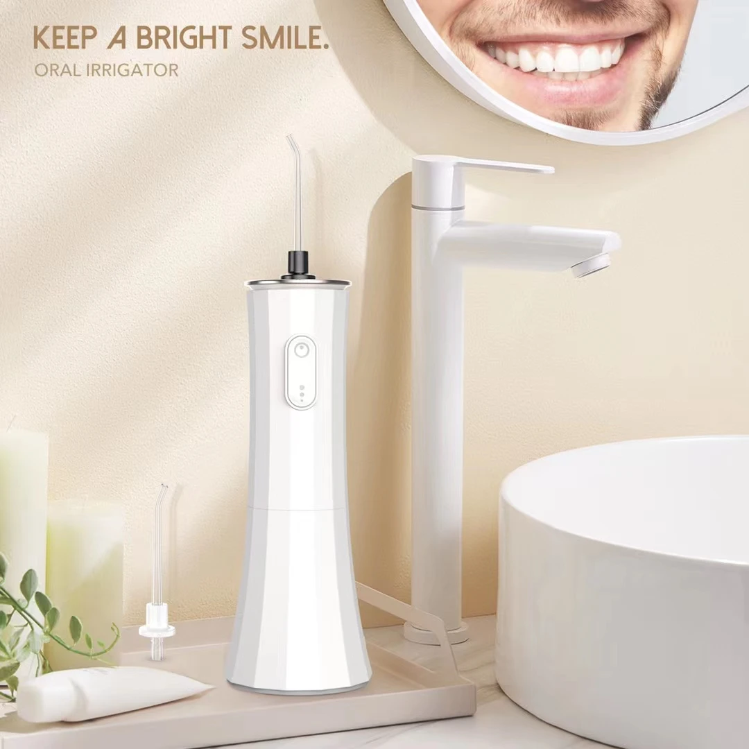 2021 Big Water Tank High Pulse 2000 mAh IPX7 Waterproof Dental Care Oral Irrigator Cordless Electric