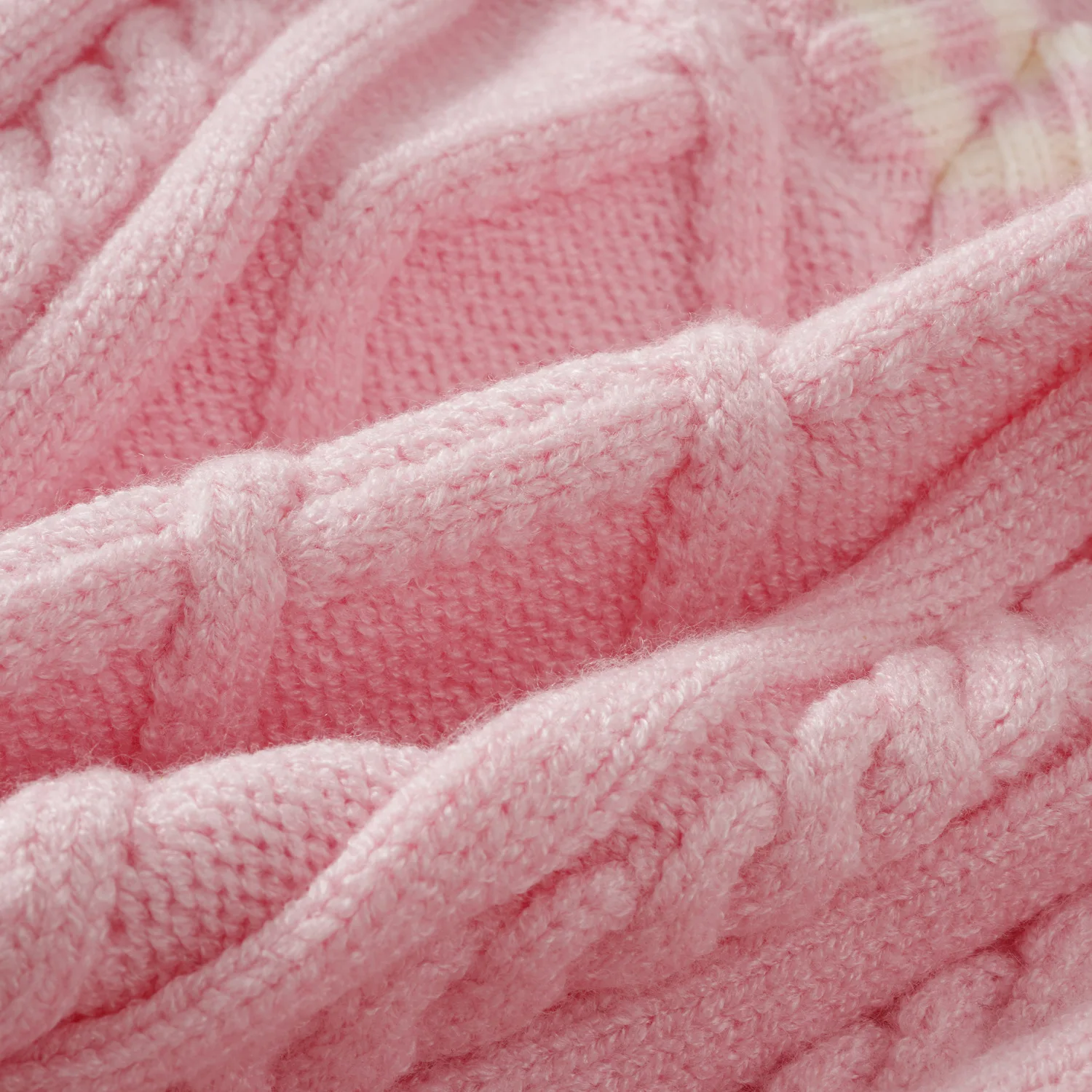 new design mink velvet Customized warm hand-knitted pet sweater Classic Cable Knit dog jumper Vest