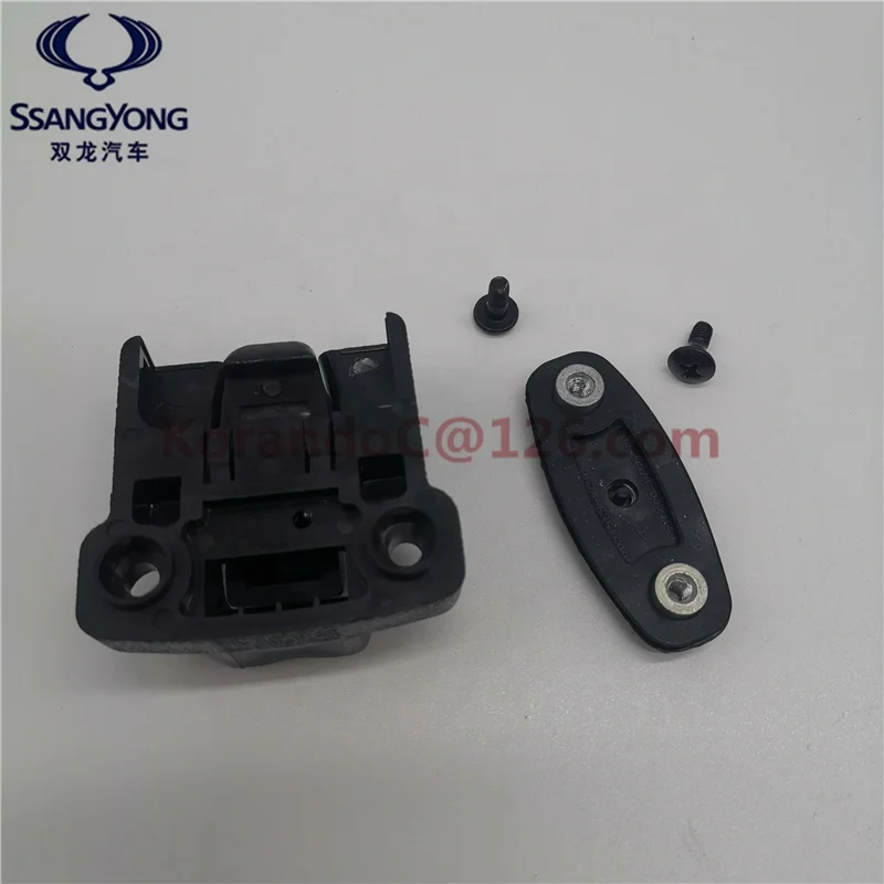 
6616704043 Window locking assy for Ssangyong istana mb100 