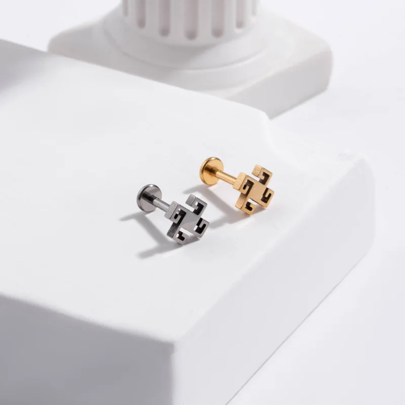 G23/f136 titanium piercing body piercing titanium high quality hypoallergenic zircon ear labret joyeria piercing