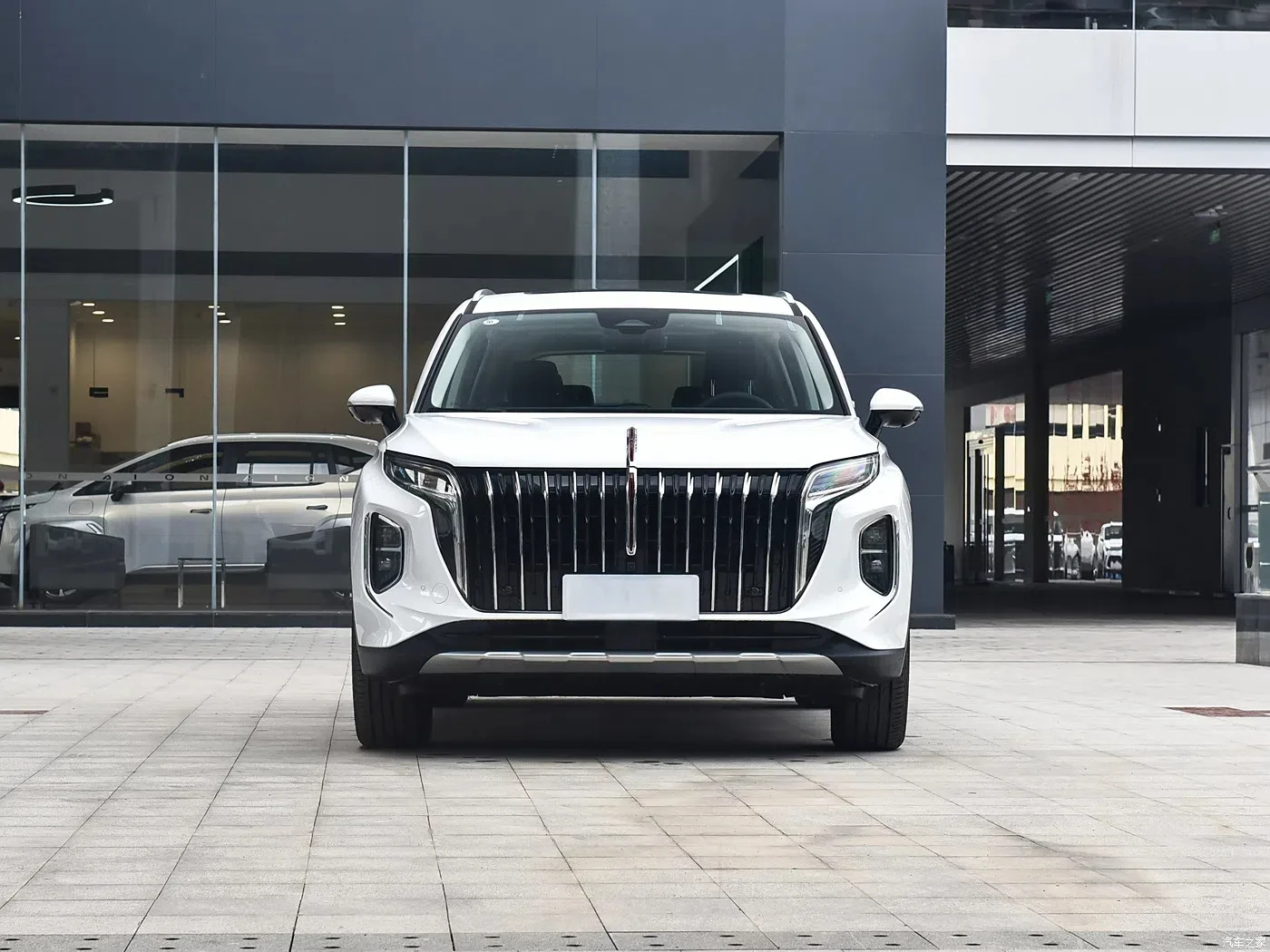 Hongqi HS7 2 0 т внедорожник популярный большой бензиновый двигатель турбодвигатель автоматическая коробка передач левое рулевое управление 5-местный легкий металлический Подержанный автомобиль
