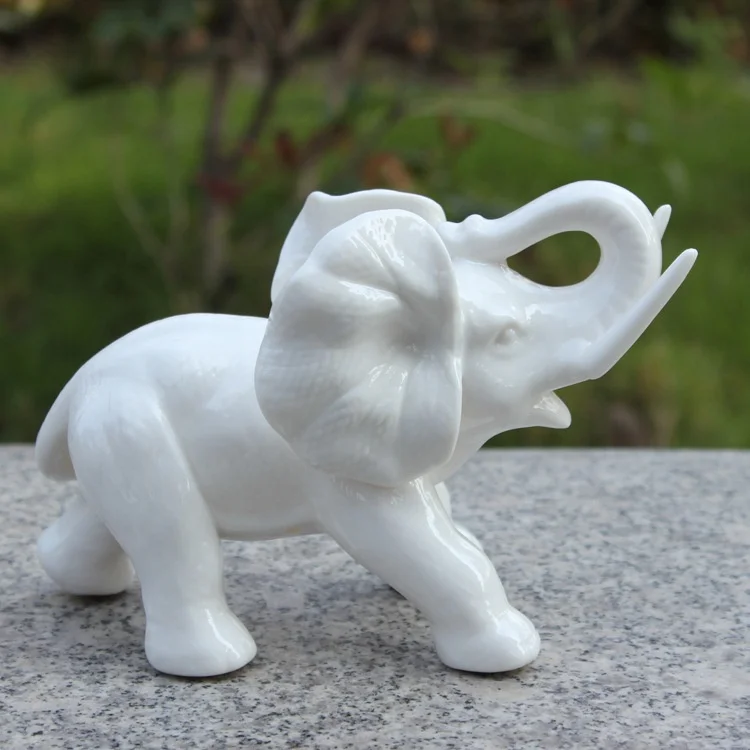 Handmade Eco-friendly Porcelain Crafts Ceramic Elephant Figurine Elegant White Elephant Home Lucky Decoration Ceramic Elephant