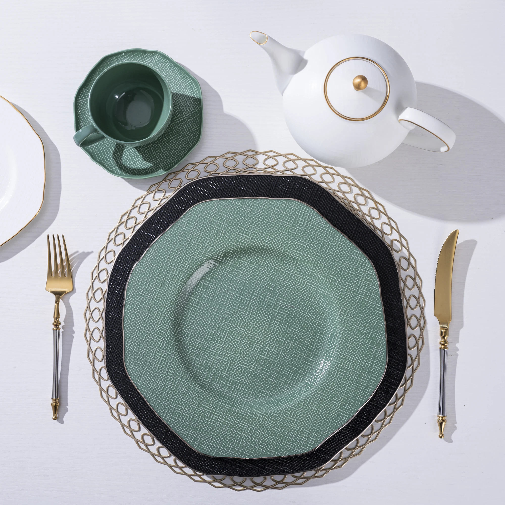 PITO Modern Luxury Ceramic Fine Bone China  Wedding Party Christmas Porcelain Plate Ceramic Dinner Plates Dishes