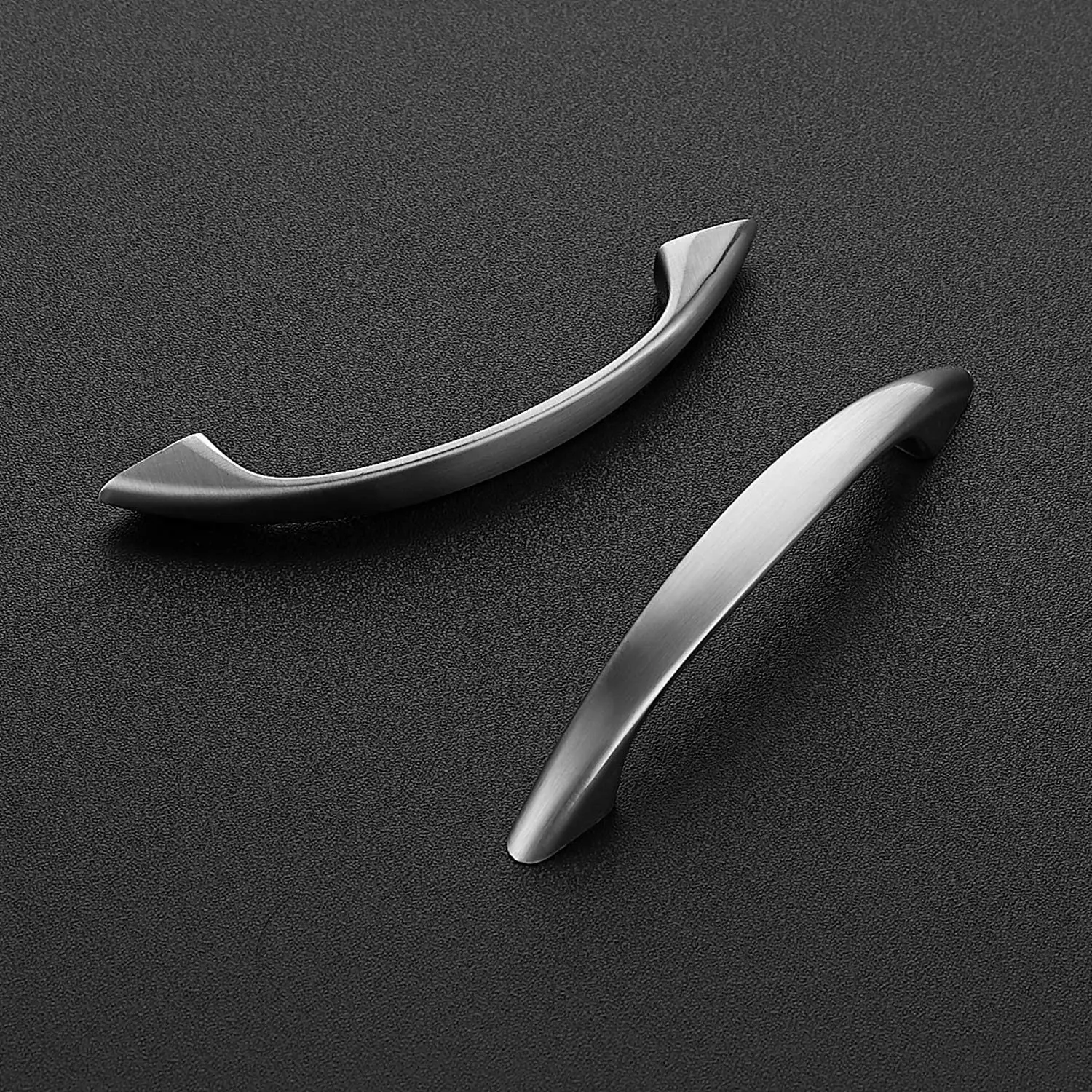 Ручки для кухонного шкафа из матового