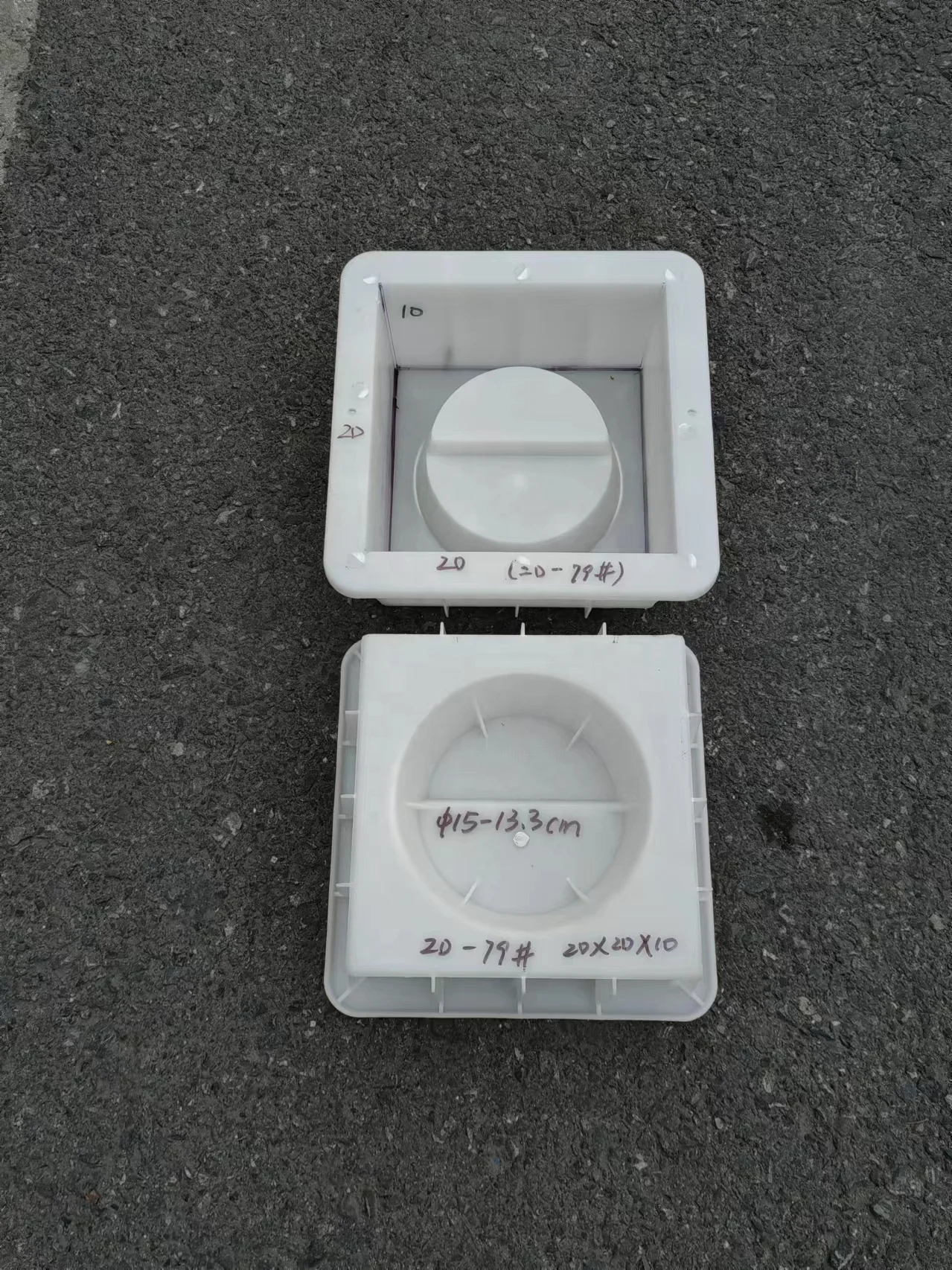 Factory supply concrete hollow blocks wall plastic molds