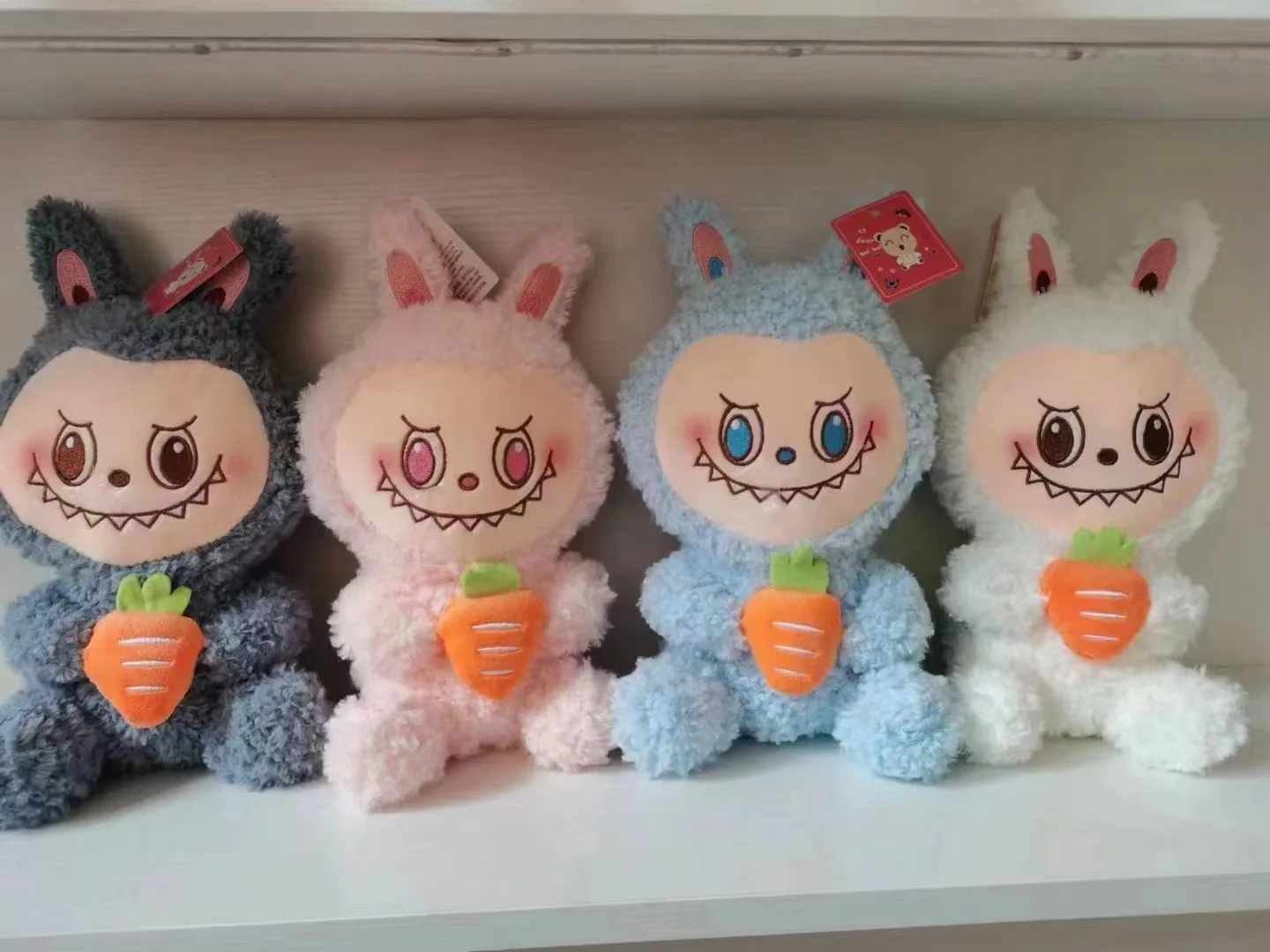 Плюшевая игрушка лабубу кролик