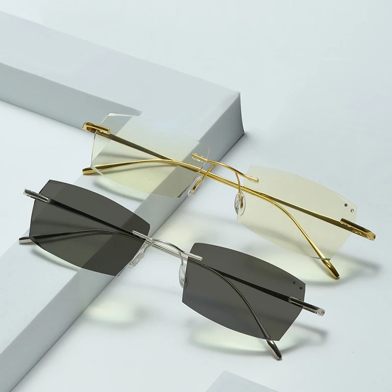 Очки для чтения женские фотохромные без