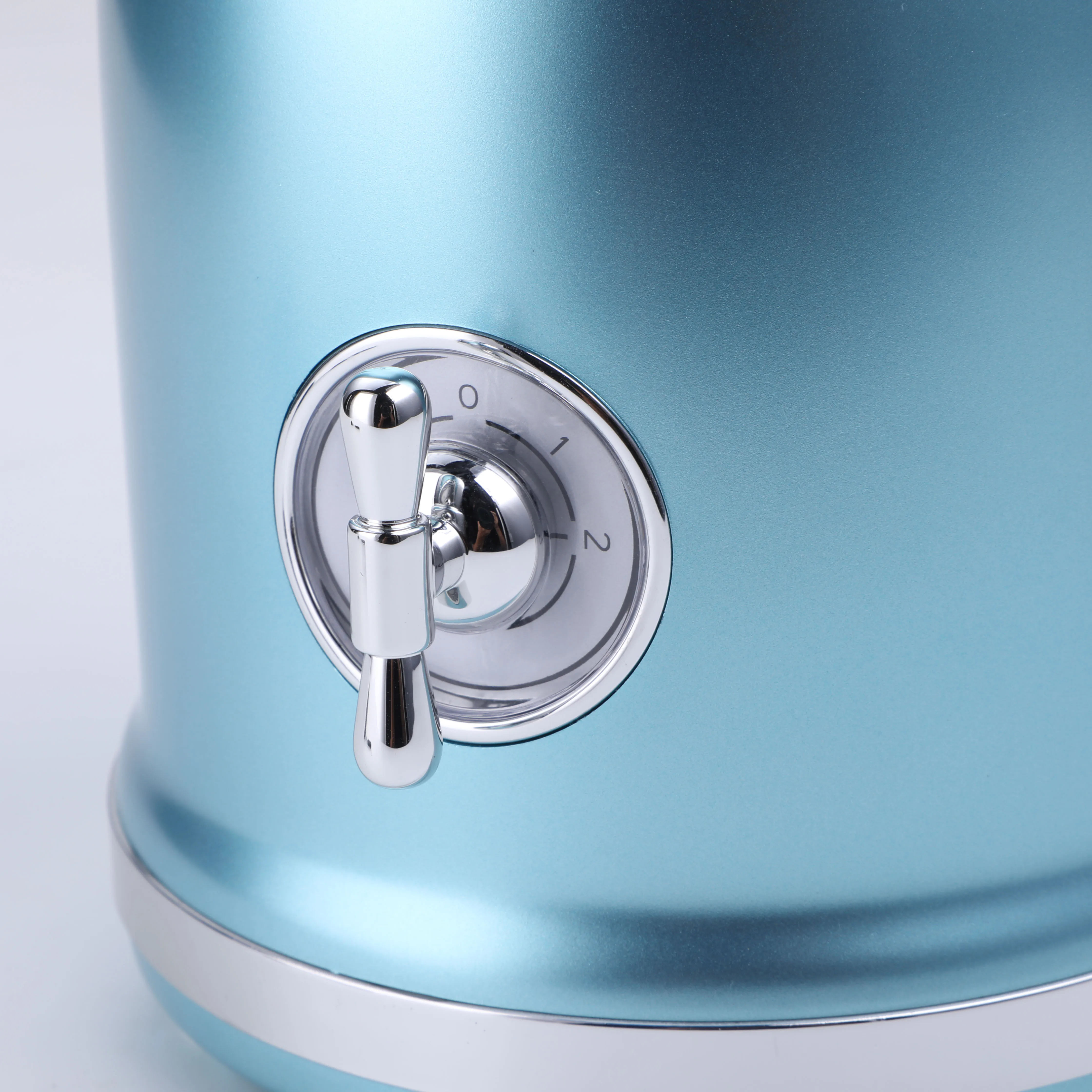 2023 New Design 300W Quite Protein Shake Blender Personal Small Electric Smoothies Blender