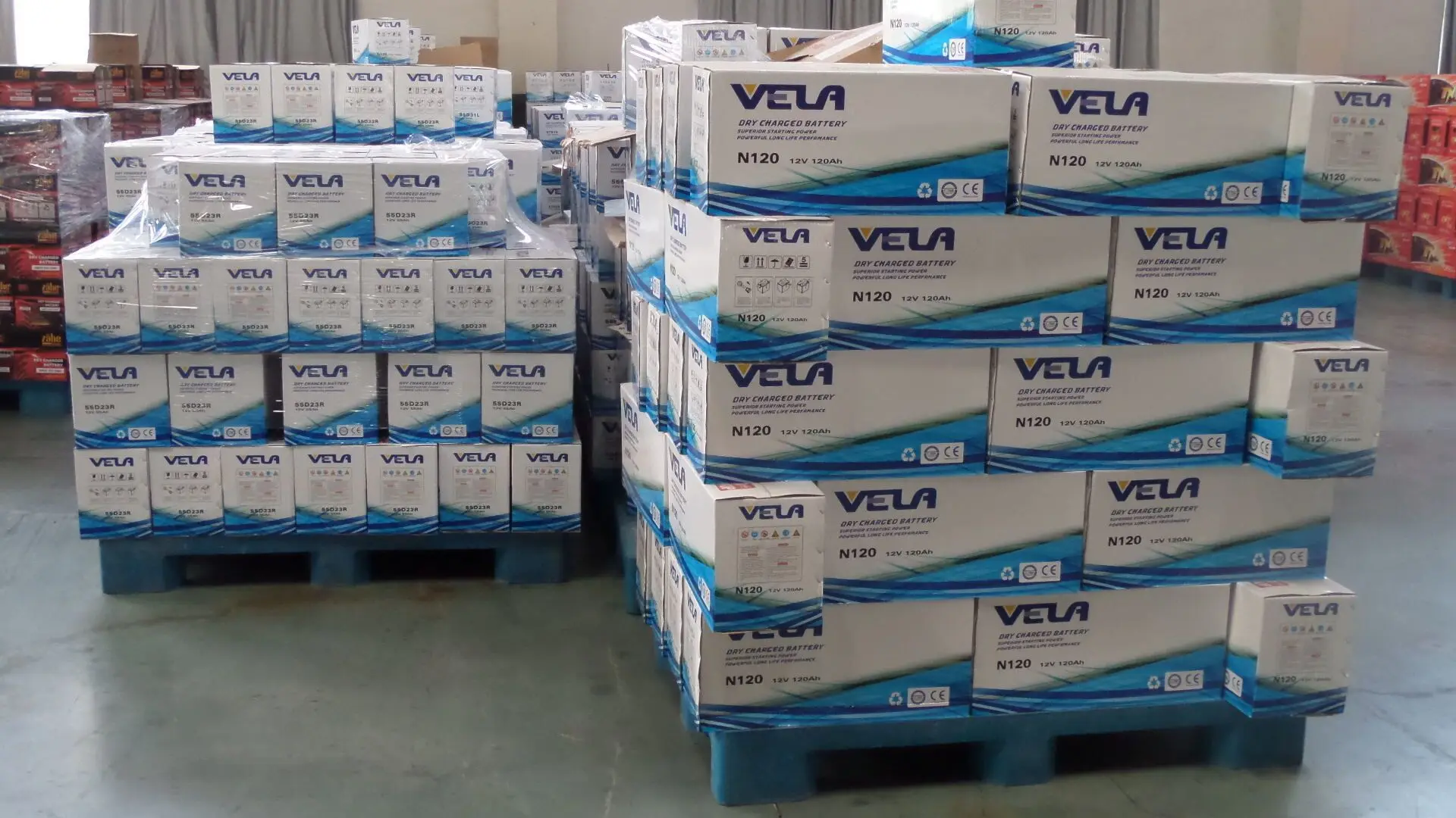 DIN60 12V 60Ah Sealed Maintenance Free Car Battery