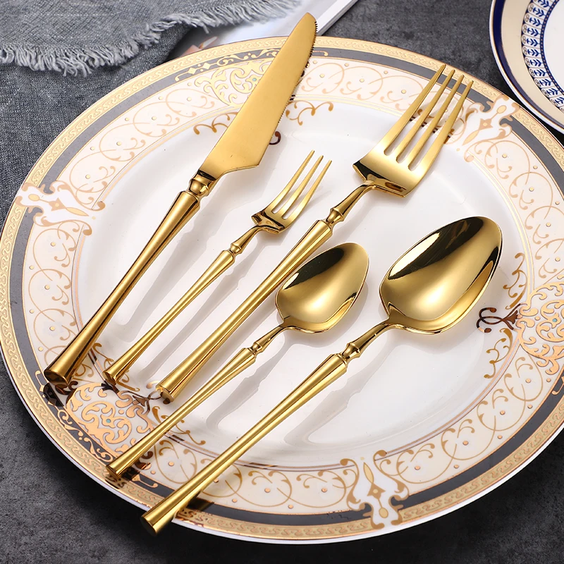 
High Quality Exquisite Pecuial 304 Stainless Steel Silverware Knife Fork and Spoon Tableware Wedding Cutlery Set 