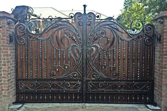 hot-selling Garden Steel Fence Metal Fence wrought iron fence panel and gate
