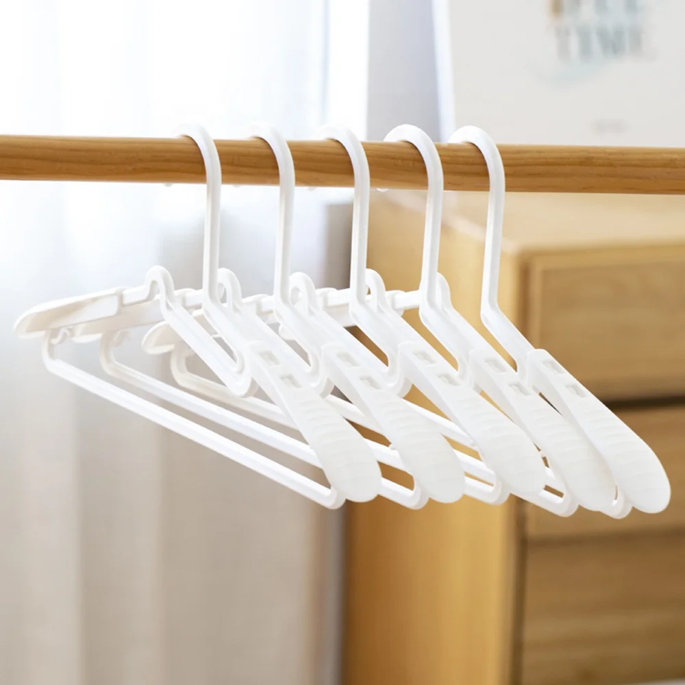 Hot Selling Wholesale High Quality Non Slip Plastic Clothes Hanger