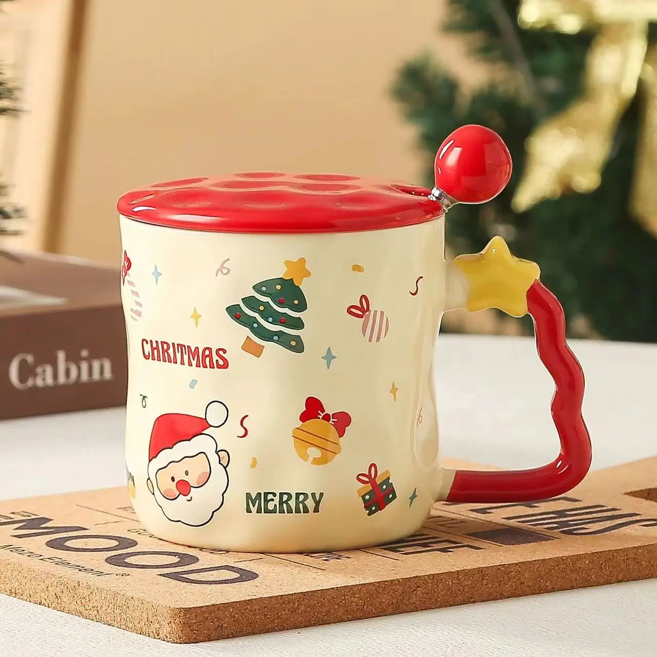 Good Selling 2024 Christmas Mug Ceramic 2024 New Mug with Lid and Spoon Santa Mug Christmas Gift