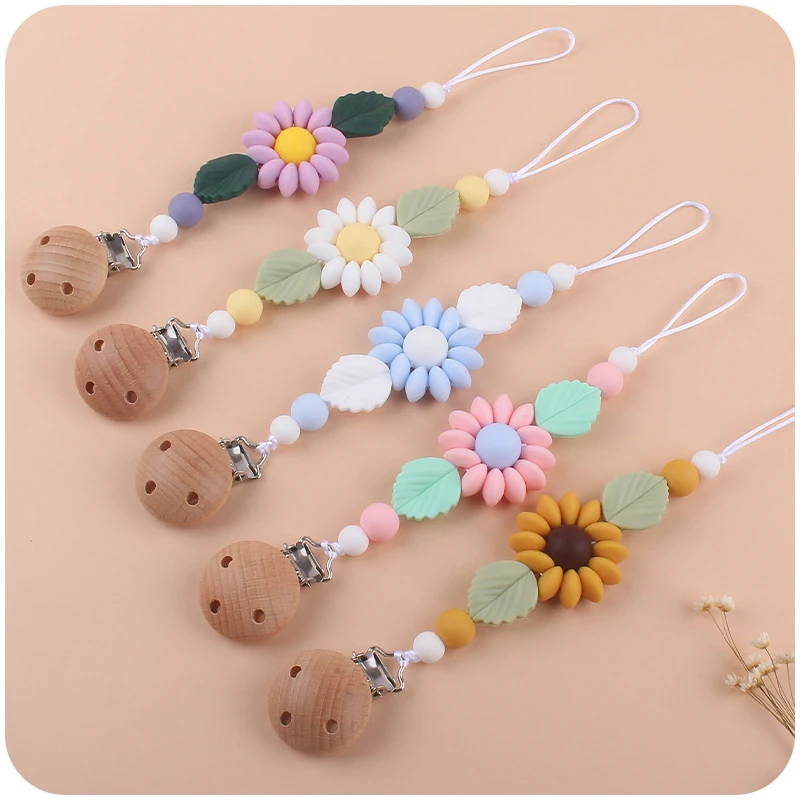 K64 Cute baby friendly wooden Baby Pacifier Holder Flower silicone sunflower pacifier chain set pacifier with chain