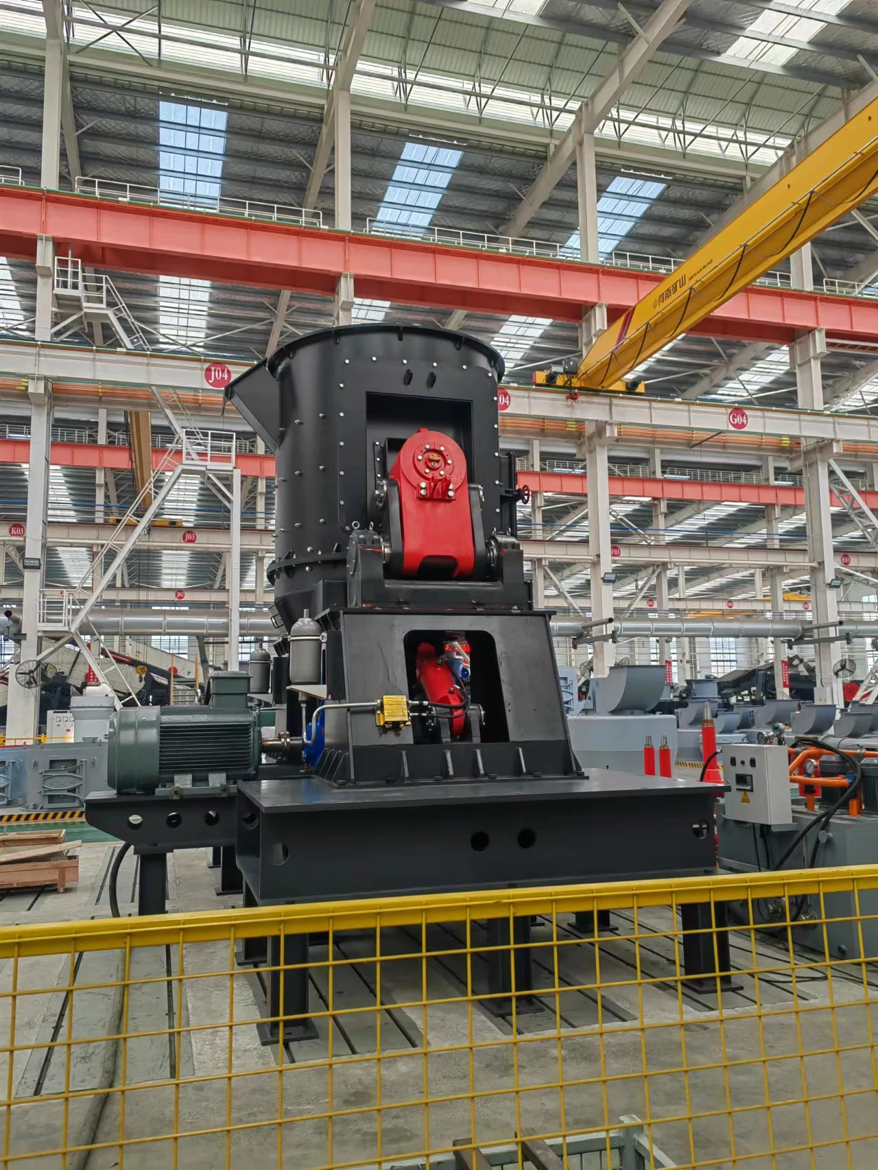 Заводская цена клинкерная каолиновая Вертикальная сырая мельница HLM1300 Шлаковая шлифовальная с высокой производительностью горячая распродажа