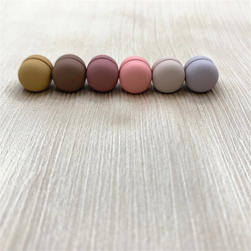 Hijab Magnets No-snage Strong Metal Plating Safety Pins Brooches for Women Scarf Muslim Arab Shawl Islamic Accessories