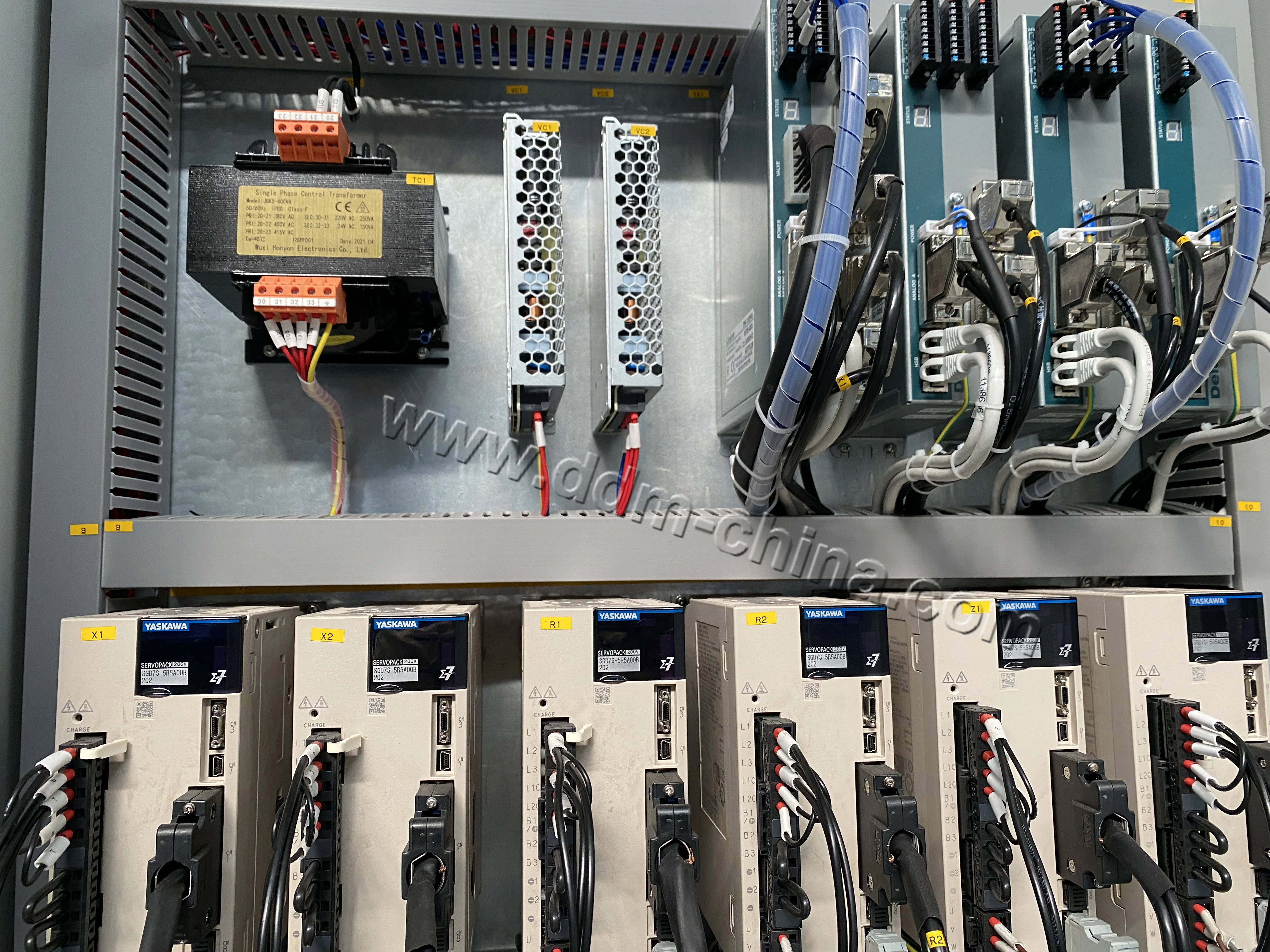 DDM INTL' press brake 200 ton auto press brake machine cnc bending press brake