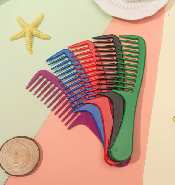 Anti-static hair comb No knot is not easy to break portable household spare ribs comb long hair conditioner plastic comb