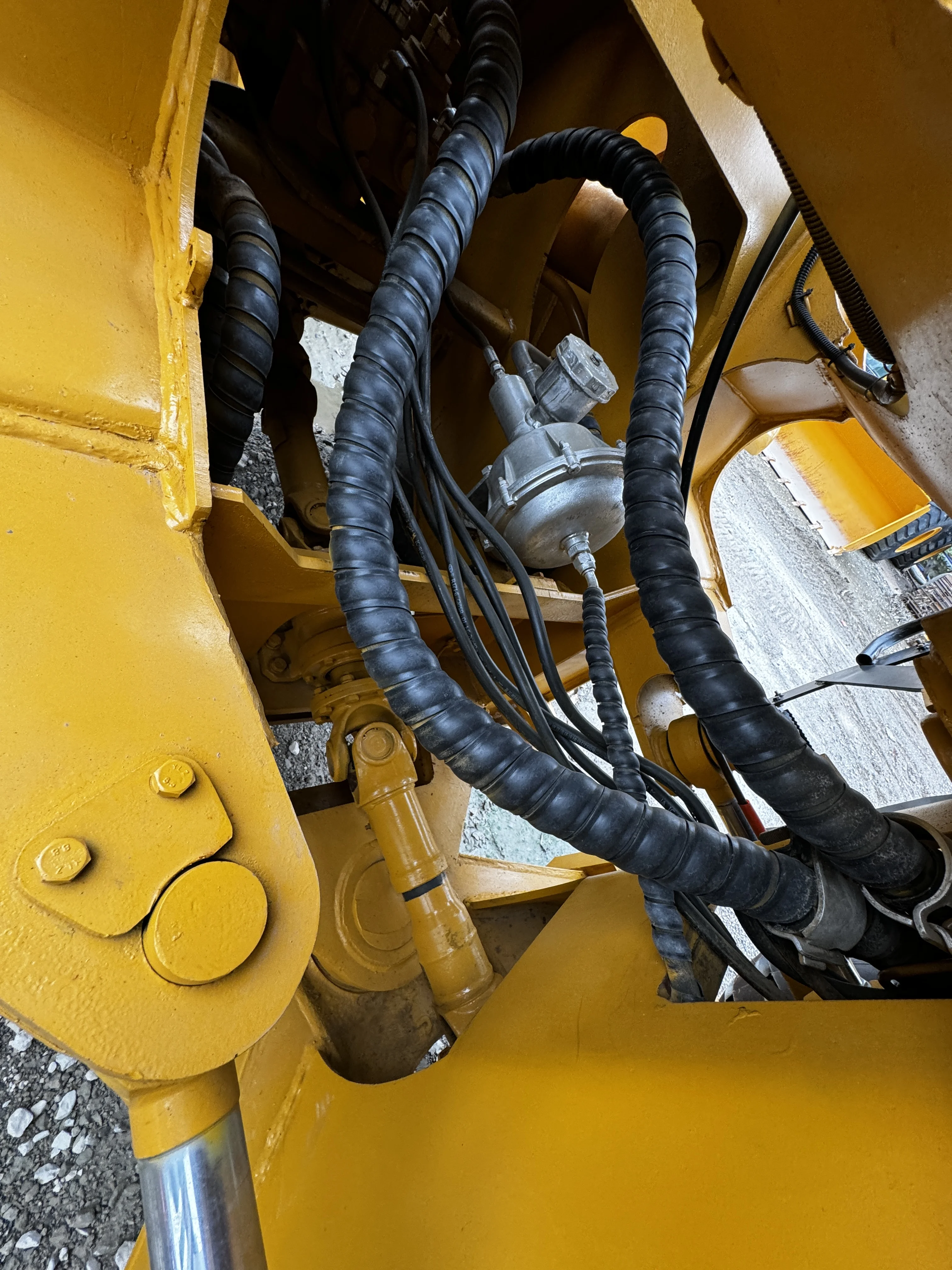 Оригинальный подержанный погрузчик CAT 966H Подержанный Caterpillar большой гидравлический фронтальный колесный
