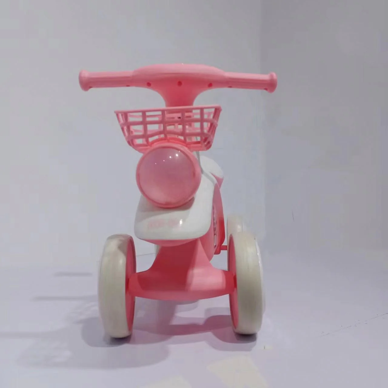 china sell kids tricycle with bottle holder/batter kids tricycle with foots brake/best kids tricycle with inflatable wheels