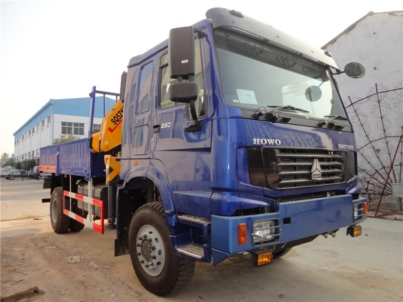 New Sinotruk Howo 4x4 внедорожных все колеса установленная тележкой складной кран