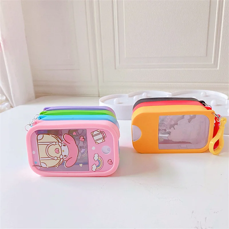 Credit Card Spray Bottle 35ml /Reusable Silicone Card Holder for Perfume/alcohol Liquid Personal Care Bottle