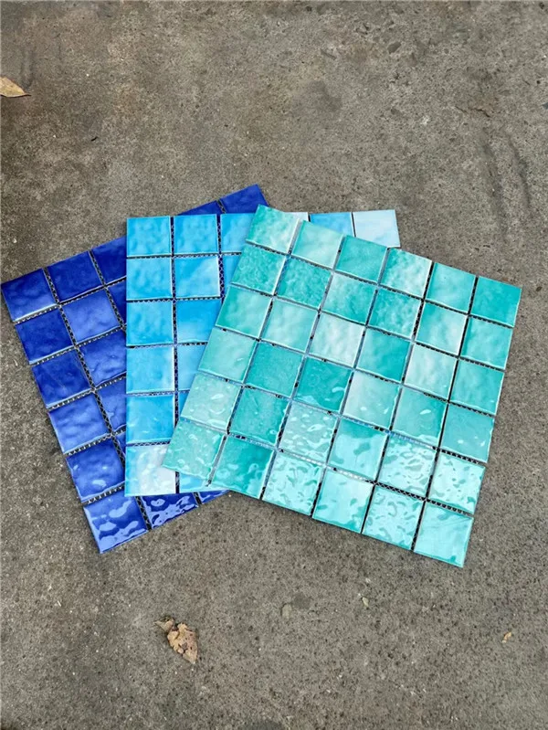 Durable Anti-slip Fish Shape Mixed Color Irregular Glass Mosaic Tile Mosaic For Walling dilis