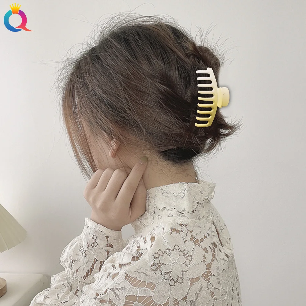 QIYUE 9cm Custom Logo Korean Hair Clamp Gradient Color Matte Square Hair Claw Clips Hair Accessories For Woman